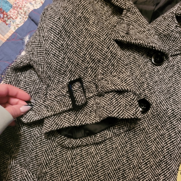 Kismet Herringbone Tweed Pea Coat - Picture 14 of 14